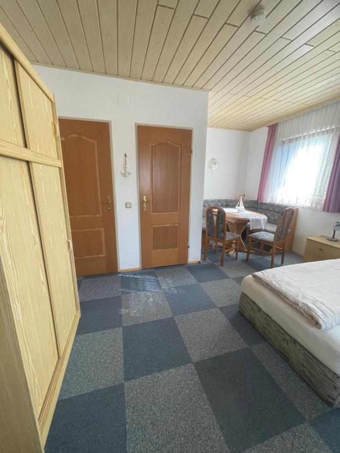ライフニッツHaus Zum Glueckアパートメント エクステリア 写真