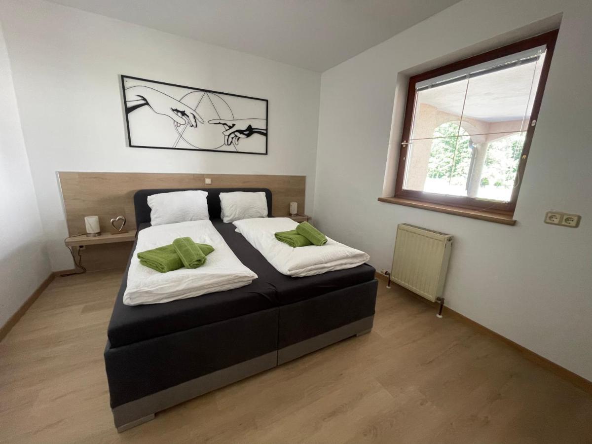 ライフニッツHaus Zum Glueckアパートメント エクステリア 写真